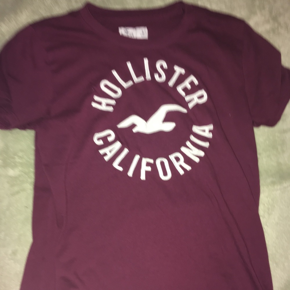 Hollister shirt